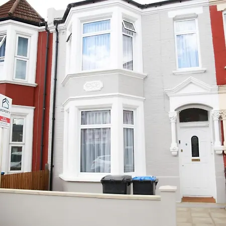 Guest house Cricklewood Deluxe Ensuite