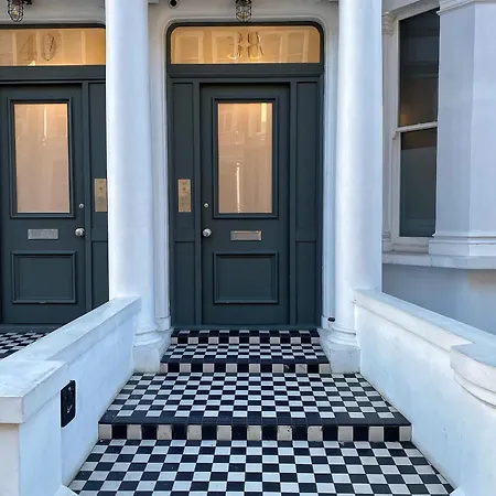 Ξενοδοχείο με διαμερίσματα Earls Court East Serviced By Stayprime 3*