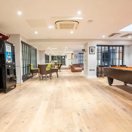 Appartamento Homely Entire - Long Stay, Contractors - Central Location Croydon