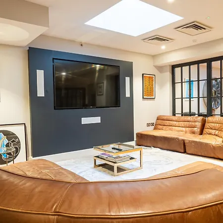 Apartment Homely Entire - Long Stay, Contractors - Central Location Croydon