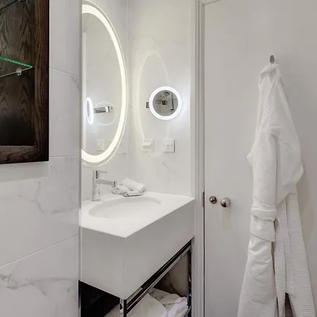 Hilton Euston 4* London