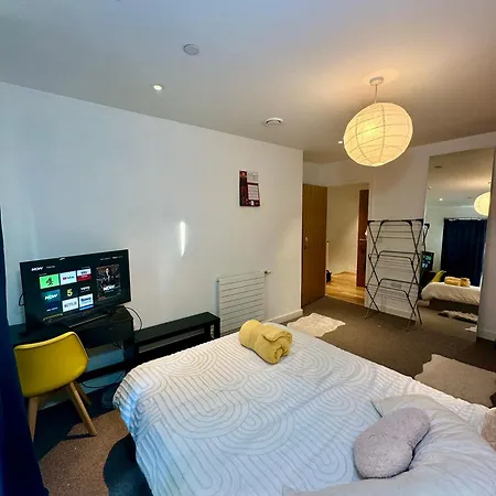 Modern Luxury Oasis 02 Arena-excel-canary Wharf Ldn