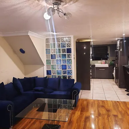 Apartment Away In A Close Thamesmead (Greater London)