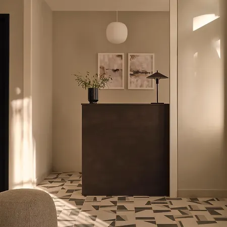 The Marloes Aparthotel London