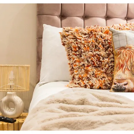 Apartment Serene Bliss: Perfect For 2 London