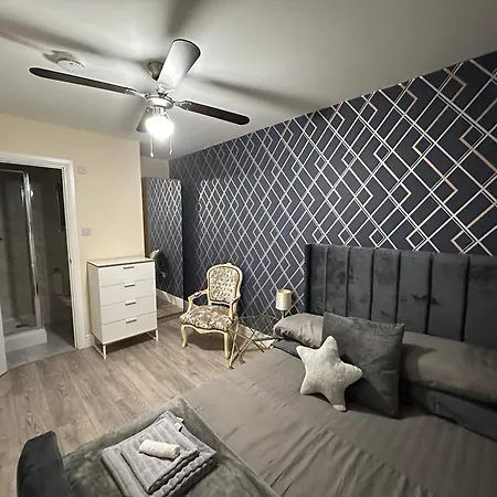 5 Bed 5 Bath / Brick Lane E1 Vakantiehuis
