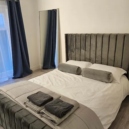 Apartment Paddington Garden Retreat: Business-friendly Flat London