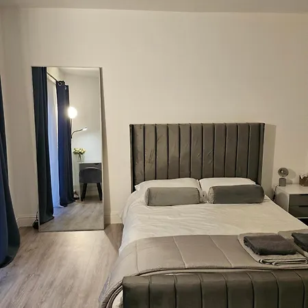 Apartment Paddington Garden Retreat: Business-friendly Flat *