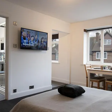 Village Self Contained Flat &