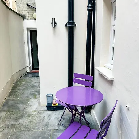 Londwell, Sloane Square Gem, Private Terrace Apartamento *