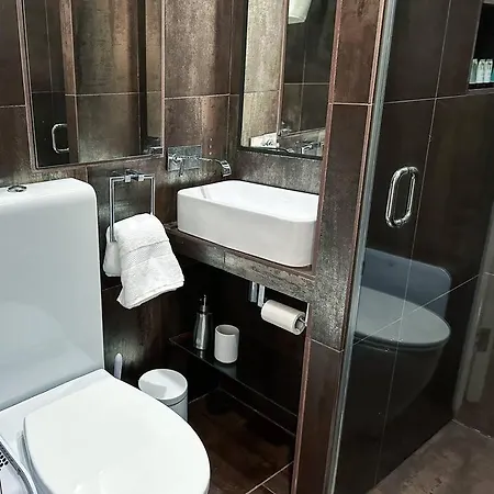Londwell, Sloane Square Gem, Private Terrace London
