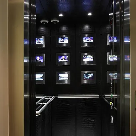 Hotel Eccleston Square 4*