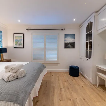 Apartment 4 Bedrooms Peaceful Abbey Rd - St Johns Wood London