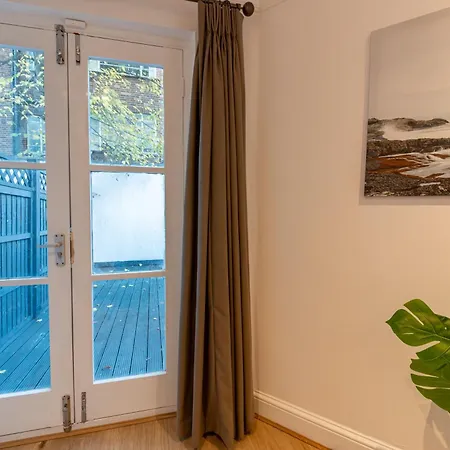 4 Bedrooms Peaceful Abbey Rd - St Johns Wood Apartment
