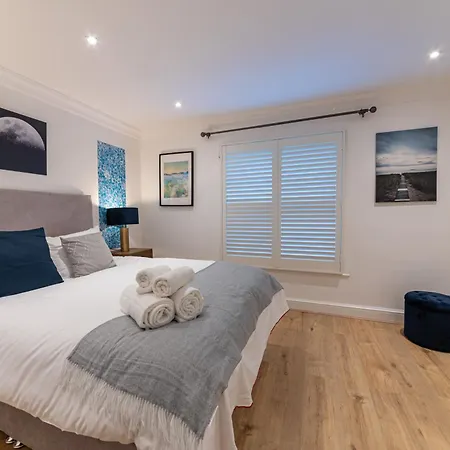 Apartment 4 Bedrooms Peaceful Abbey Rd - St Johns Wood London