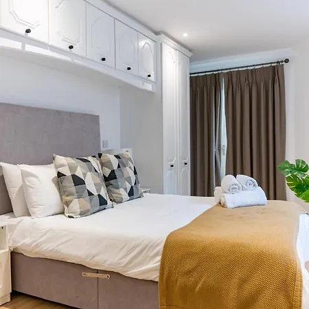4 Bedrooms Peaceful Abbey Rd - St Johns Wood Apartment London