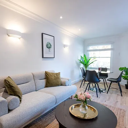4 Bedrooms Peaceful Abbey Rd - St Johns Wood Apartment