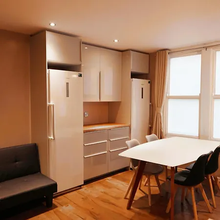 Luxury Located Near Marble Arch & Baker Street London
