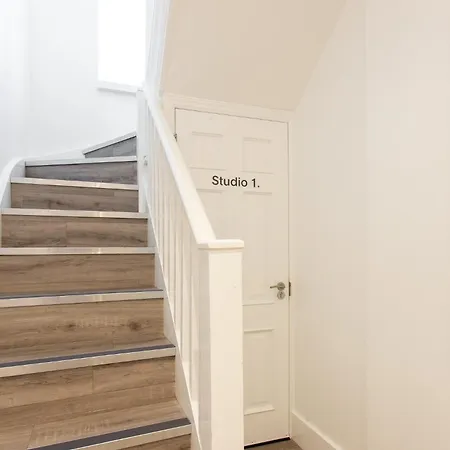 2 Bedroom In Covent Garden Sleeps 6 Apartment London