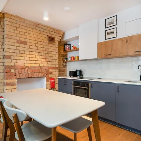 Апартаменты Crashpads Shoreditch The Club Row Collection