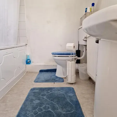 Homestay Spacious And Homely One Bedroom