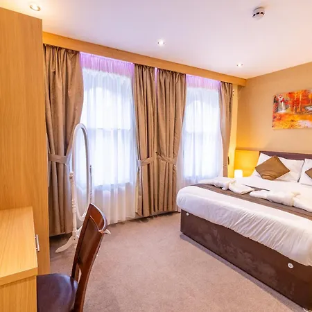 The Shoreditch Hotel