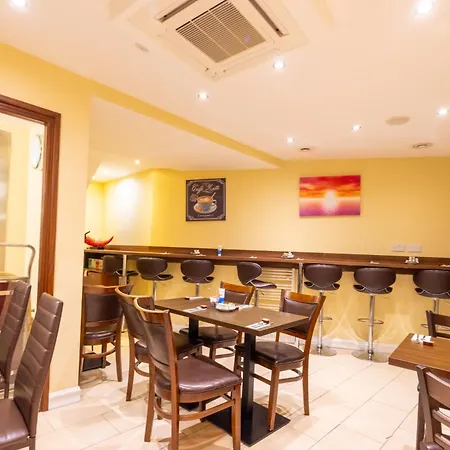 The Shoreditch 3*