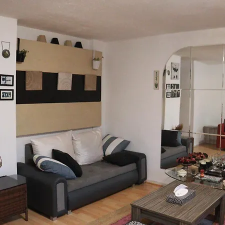 Comfortable 2-bed House In Zone 2 Holiday home