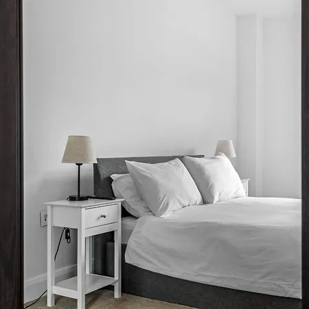 Londwell, Heart Of Notting Hill, Balcony Luxury Apartment *
