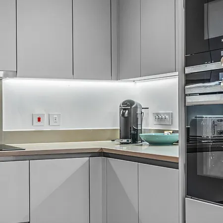 Londwell, Heart Of Notting Hill, Balcony Luxury * London