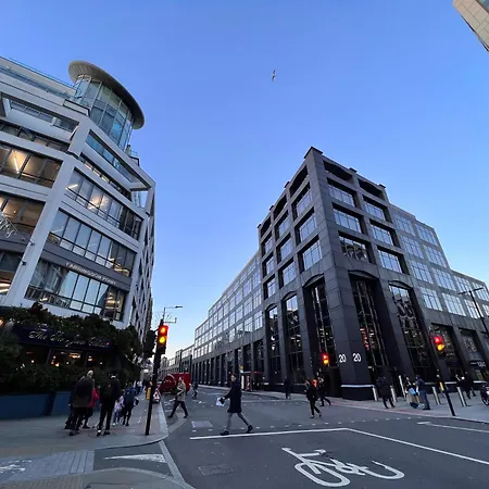 Deluxe Entire Flat At Farringdon Station * London