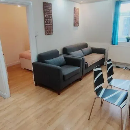 Kings In Kings Cross Apartment