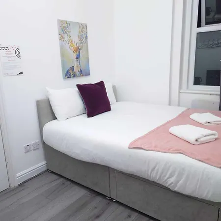 Kings In Kings Cross Apartment
