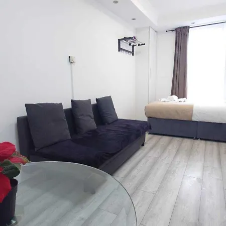 Kings In Kings Cross Apartment London