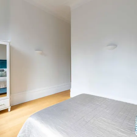 Renovu Premium Homes In Kensington