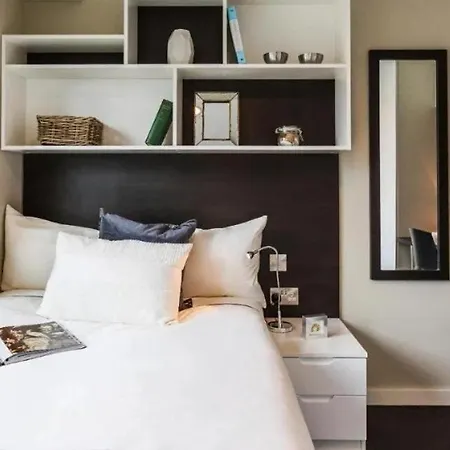 Apartment For Students Only Premium And 2 Bed At Chapter Old Street In