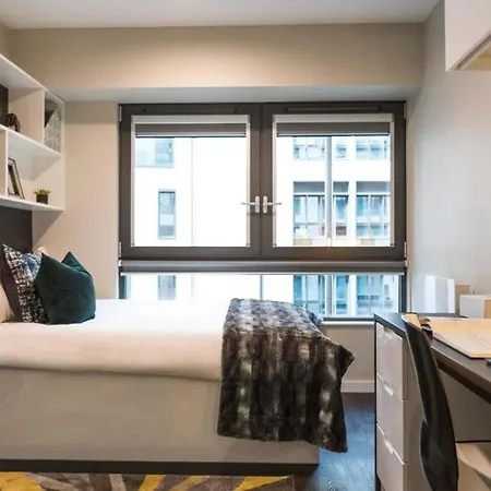 Apartment For Students Only Premium And 2 Bed At Chapter Old Street In