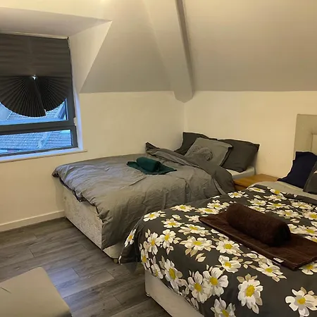 Wembley Area Serviced Apartments, 15mins To Central *