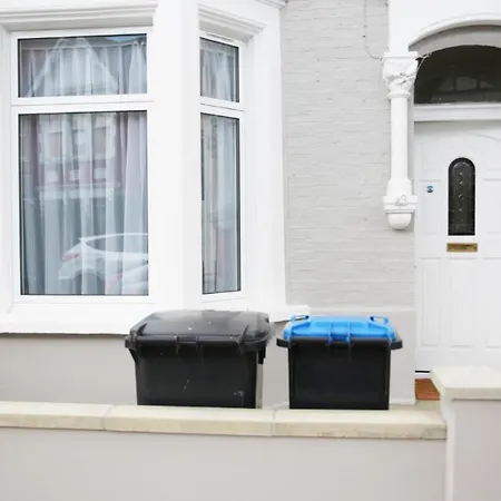Guest house Cricklewood Deluxe Ensuite
