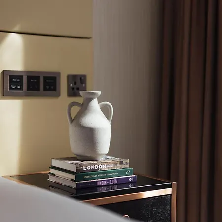 Montcalm Royal House, 5* London