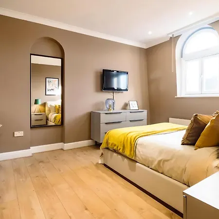 Welcome Theatreland Apartment London
