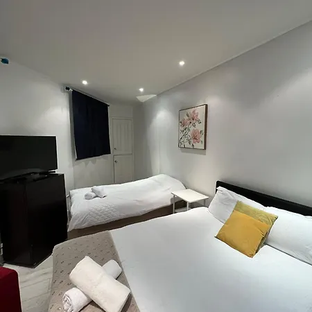 Guest house Fulham *
