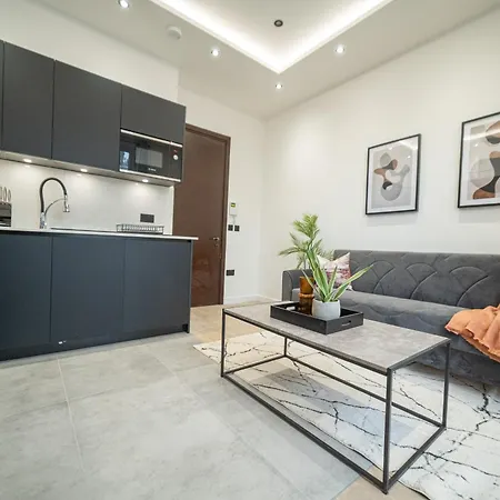 Apartment One And Two Bedroom Near Holloway Train Station By Belvilla