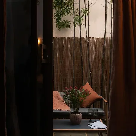 The Luxury Hotel 3*