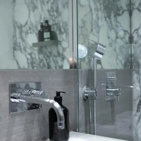 The Luxury London