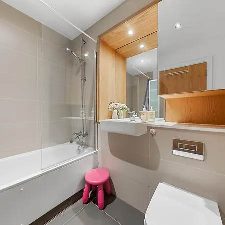 Trendy 2 Bed Flat In Greenwich With Car Parking * Londres