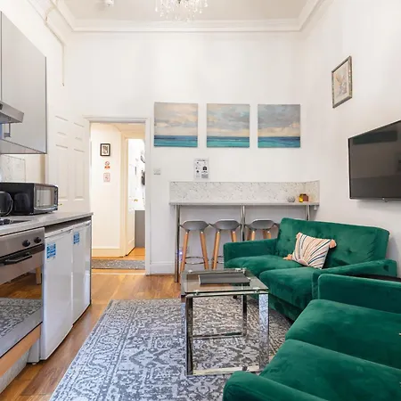 Deluxe Airconditioned Two Bed In Covent Garden Appartement
