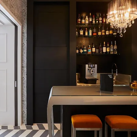 Eccleston Square Hotel
