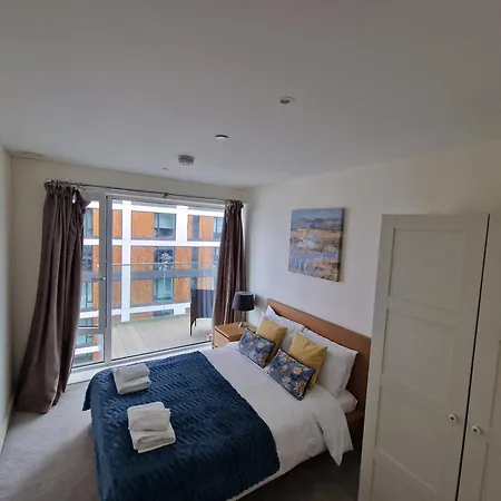 Apartment Lt Riverview East Greenwich *