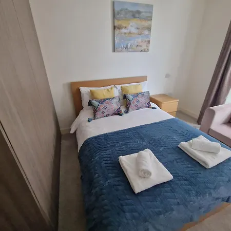 Lt Riverview East Greenwich * London